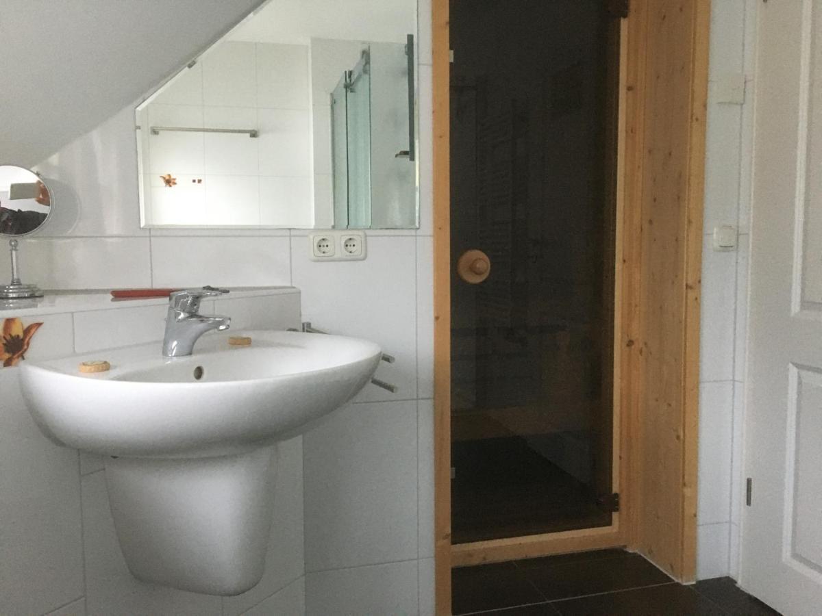 Doppelhaushaelfte Birkenstrasse 5E Villa Цингст Екстериор снимка